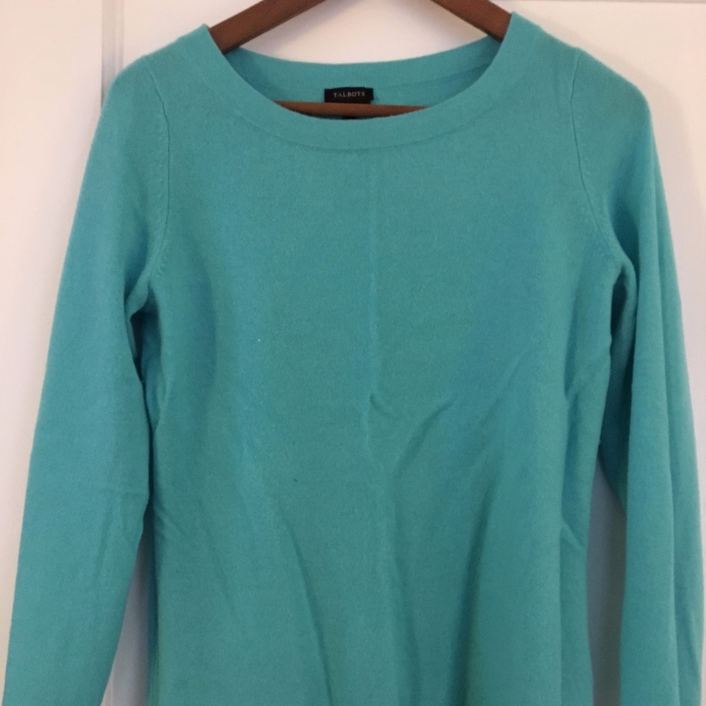 Barely worn cashmere sweater